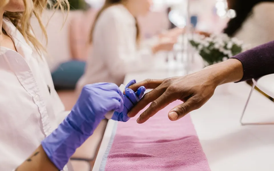 A salon at work